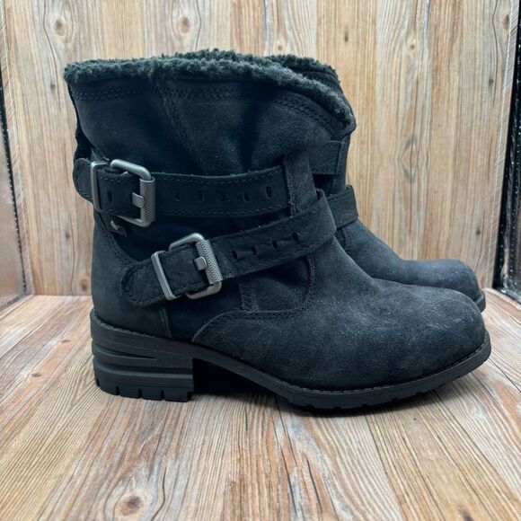 Caterpillar CAT Jory Ankle Boot Black Suede Leather Sherpa Lined Pull On Size 8 - Picture 1 of 8